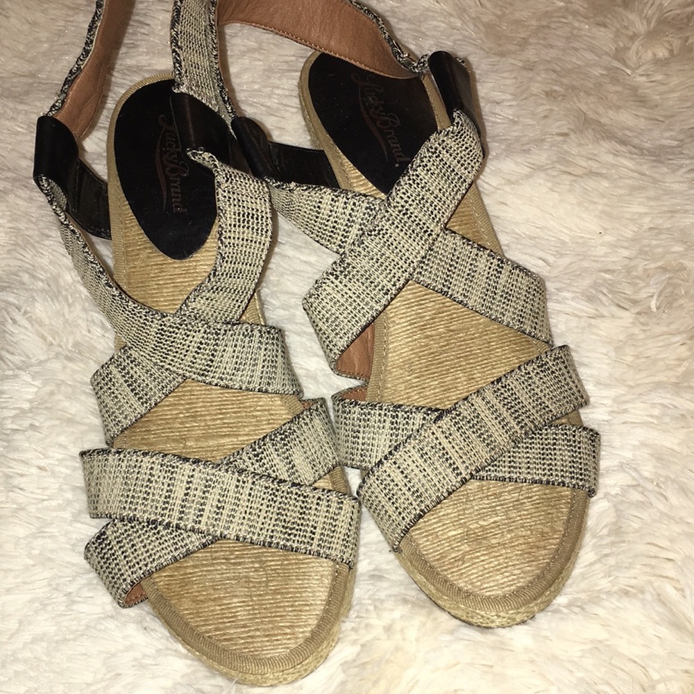 Lucky Brand Keane wedge sandals